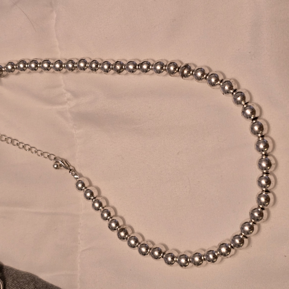 Elegant Silver Beaded Necklace